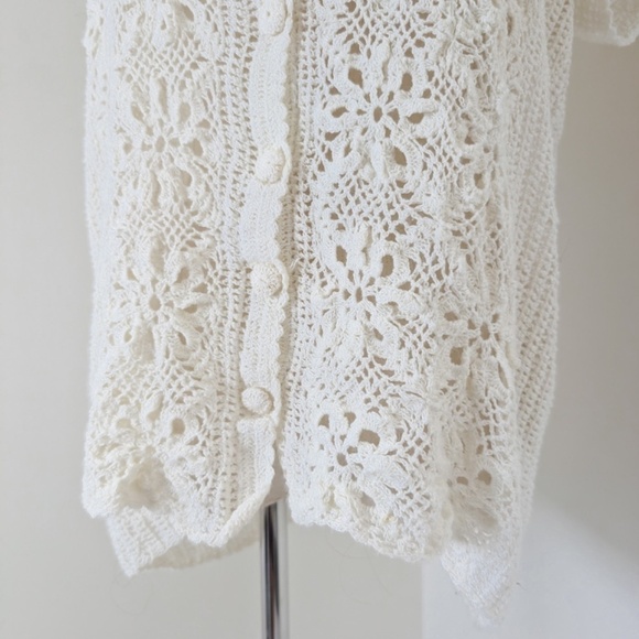 Crochet Button Down Cardigan Short Sleeve See-through Floral - Picture 9 of 10